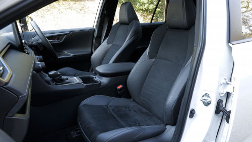 TOYOTA RAV4 ESTATE 2.5 PHEV GR Sport 5dr CVT [Pan Roof] view 16